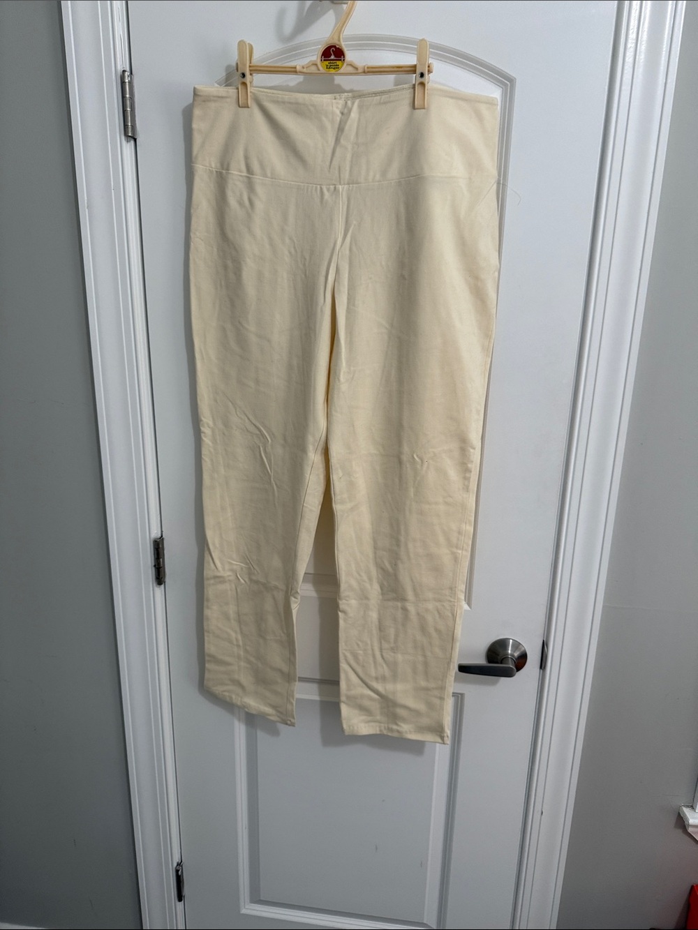 Women with Control Cream Leggings